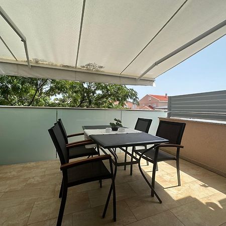 Harmony Vir Luxurioes Ausgestattete Ferienwohnung Mit 65M2 Eksteriør bilde