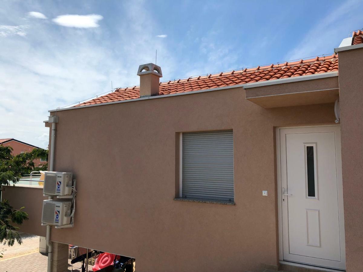 Harmony Vir Luxurioes Ausgestattete Ferienwohnung Mit 65M2 Eksteriør bilde