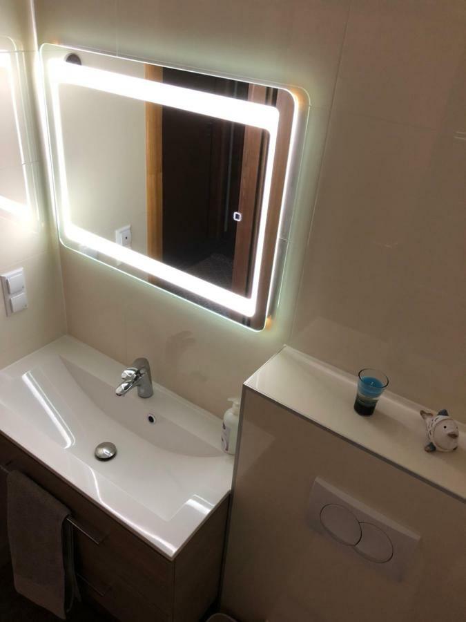 Harmony Vir Luxurioes Ausgestattete Ferienwohnung Mit 65M2 Eksteriør bilde