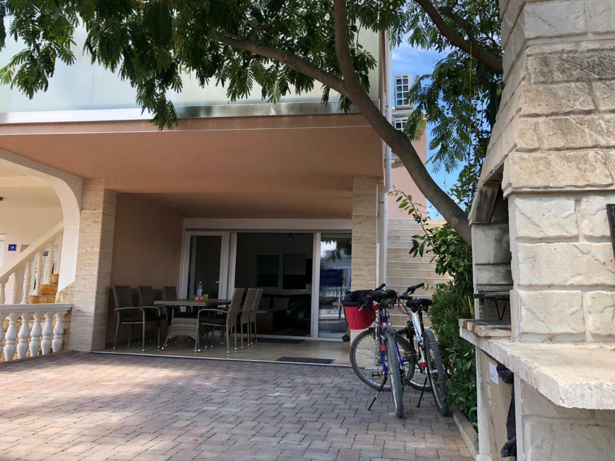 Harmony Vir Luxurioes Ausgestattete Ferienwohnung Mit 65M2 Eksteriør bilde